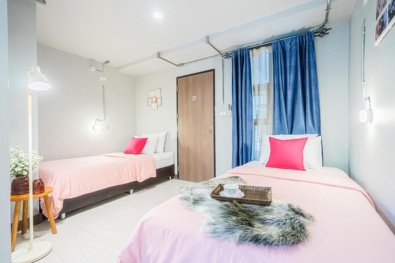 Ostello Warm Casa Chiangmai Chiang Mai Esterno foto